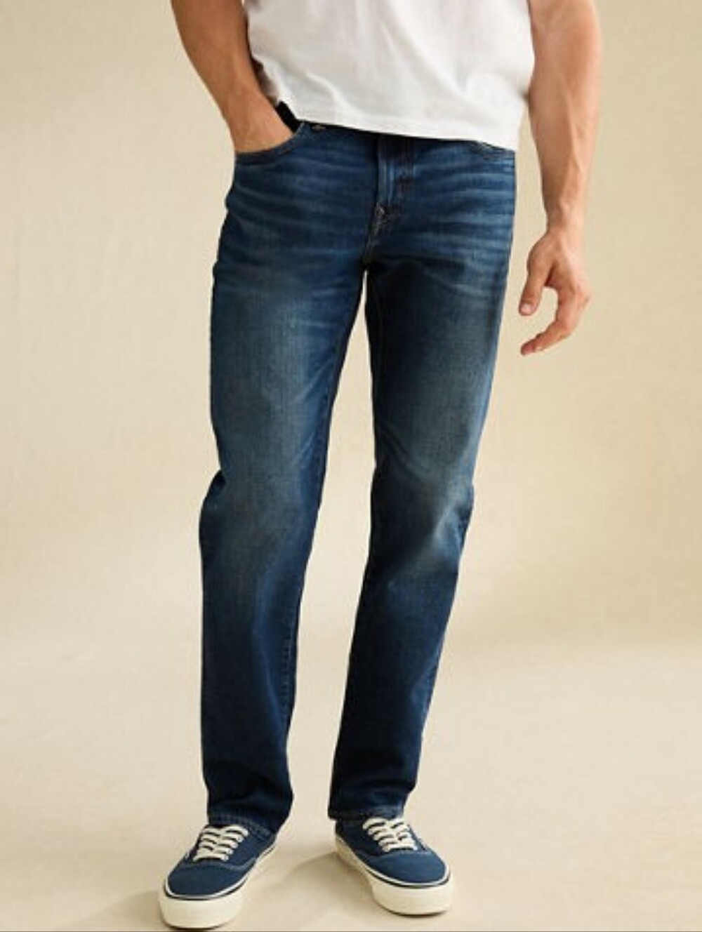 American Eagle Slim Straight Jeans